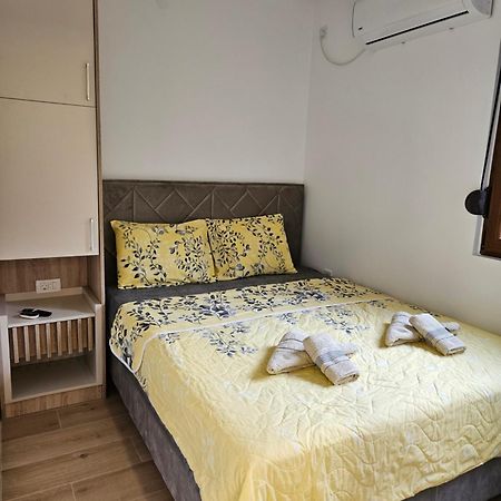 Apartment Vento Di Bocche III Kotor Exteriör bild
